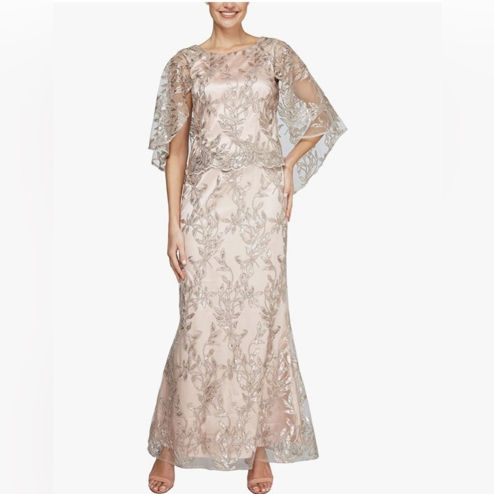 Chic Floral Lace Maxi Dress
